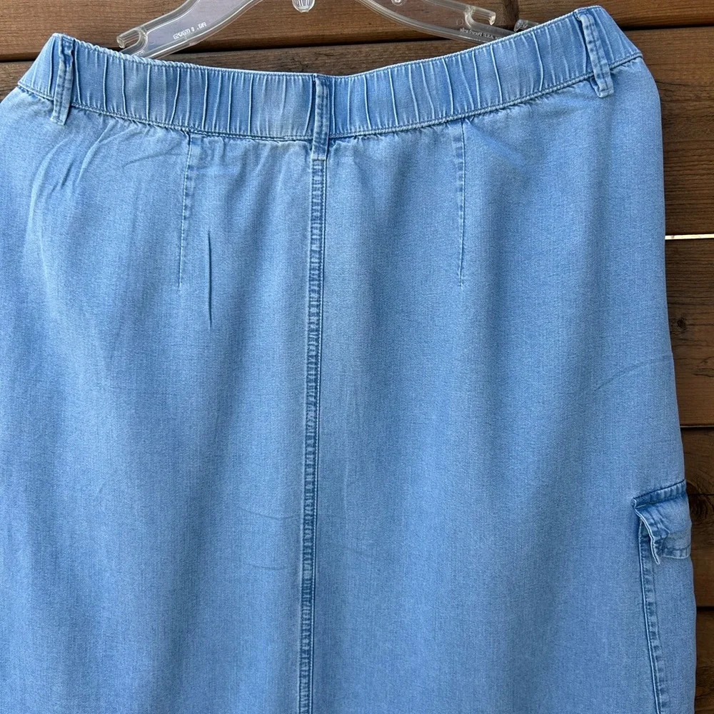 274. J. Jill Denim Women’s Cargo Midi Skirt - Picture 5 of 15